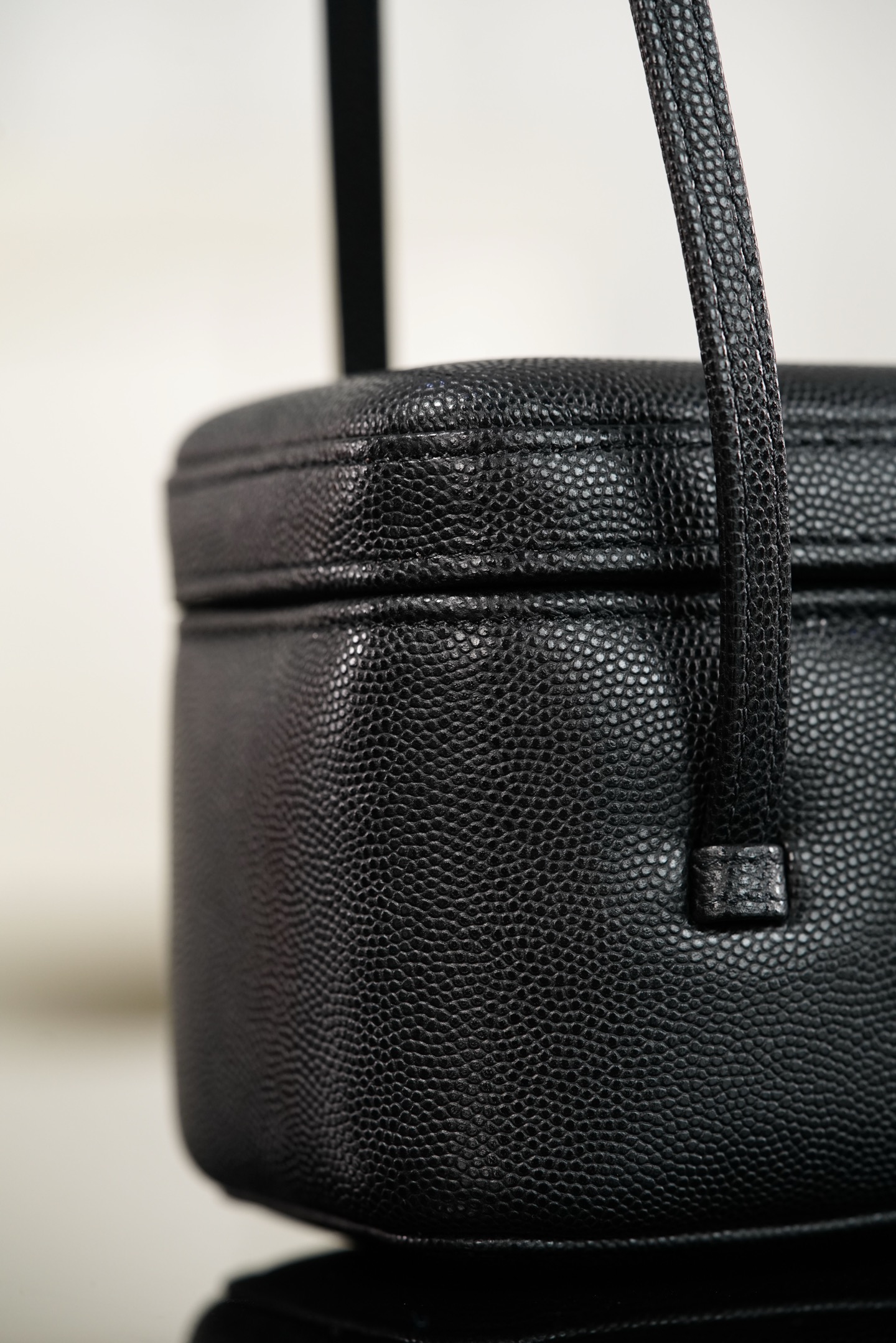 Basic Bag Cow Leather S