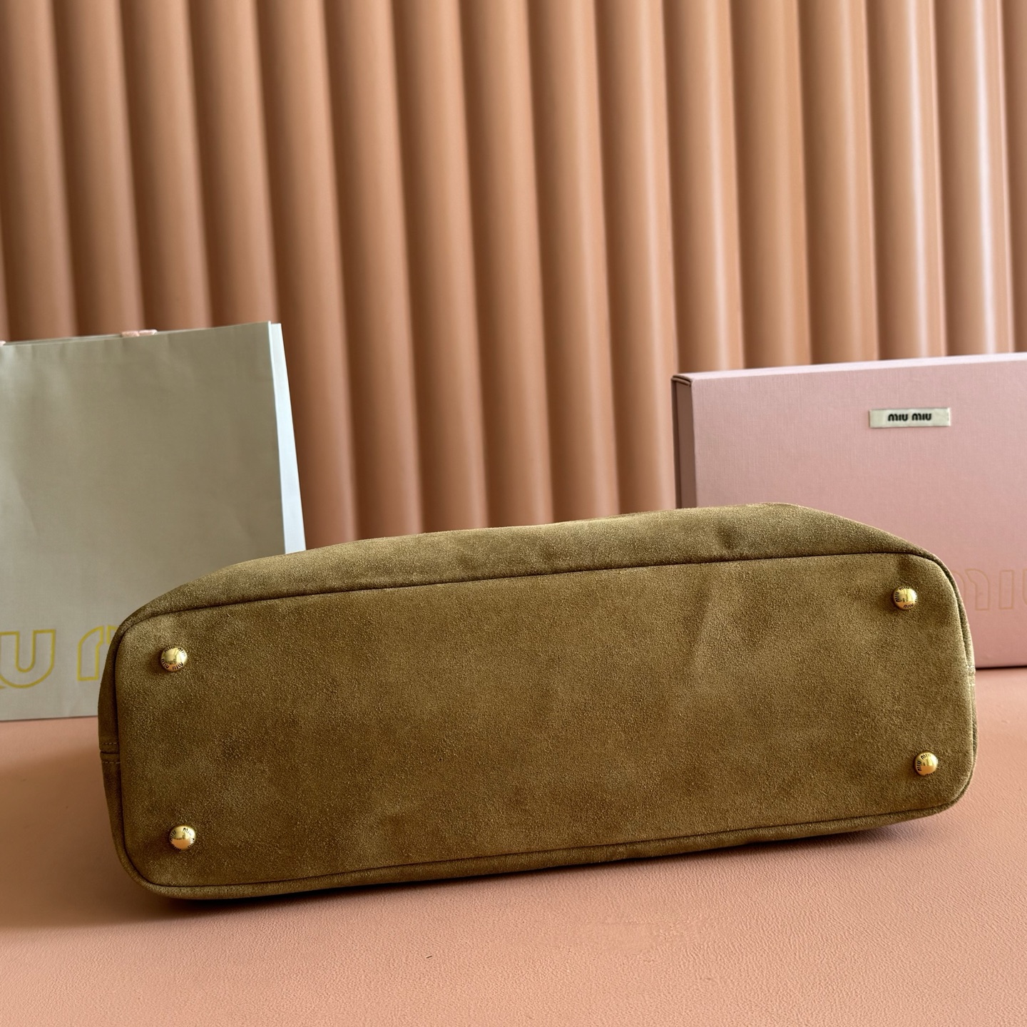 Miu Miu Female Tote Bag Sheepskin Gold M-13cm