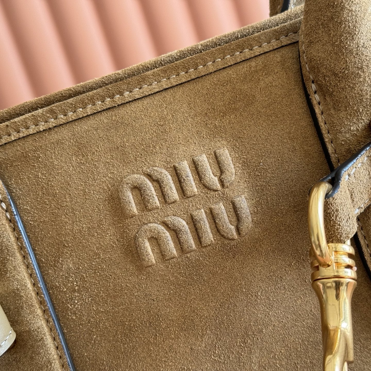 Miu Miu Female Tote Bag Sheepskin Gold M-13cm