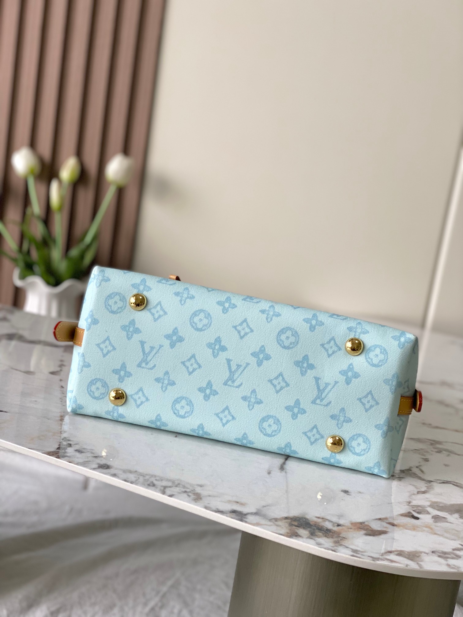 Louis Vuitton Basic Bag Cow Leather Blue M-l