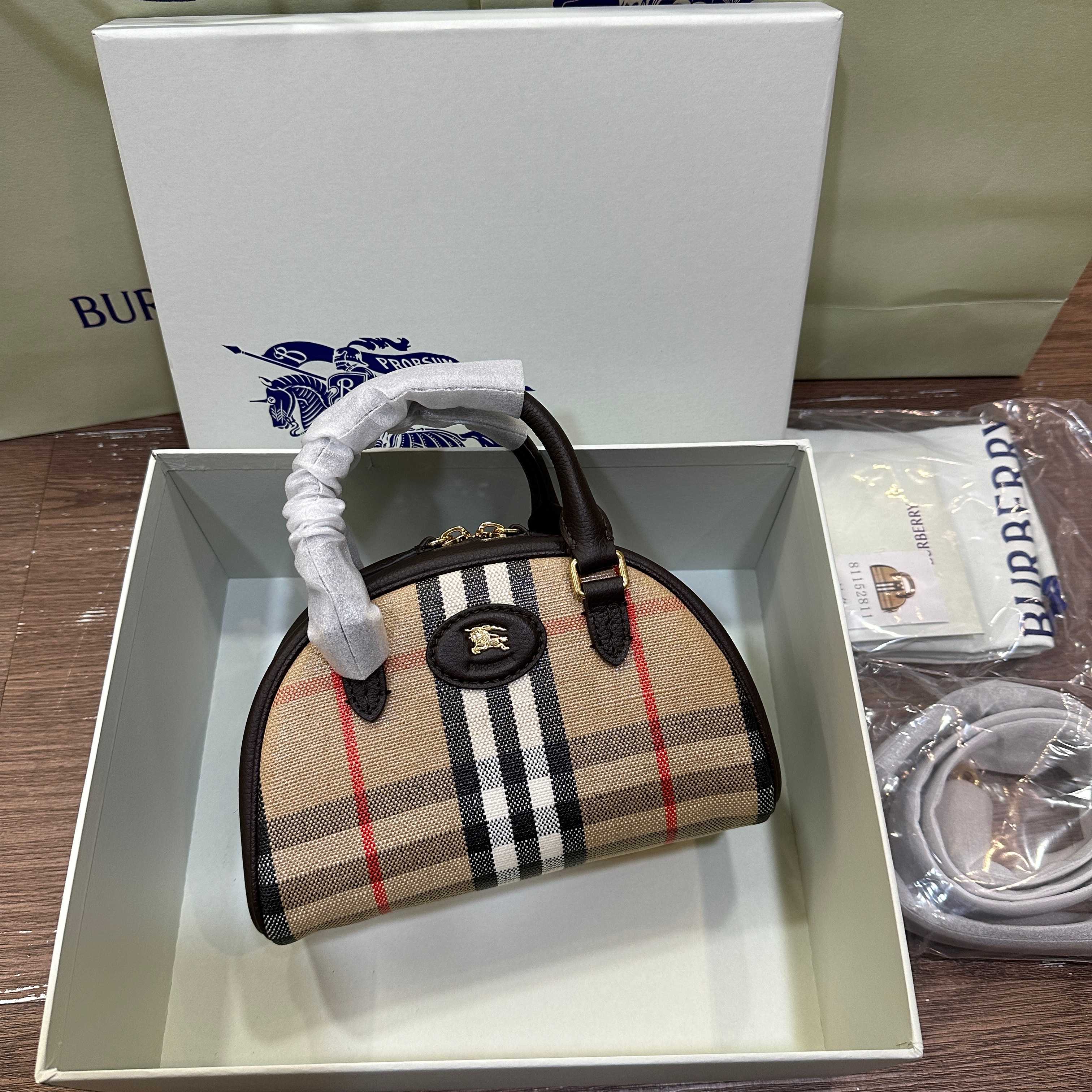 Basic Bag Waterproof 12cm