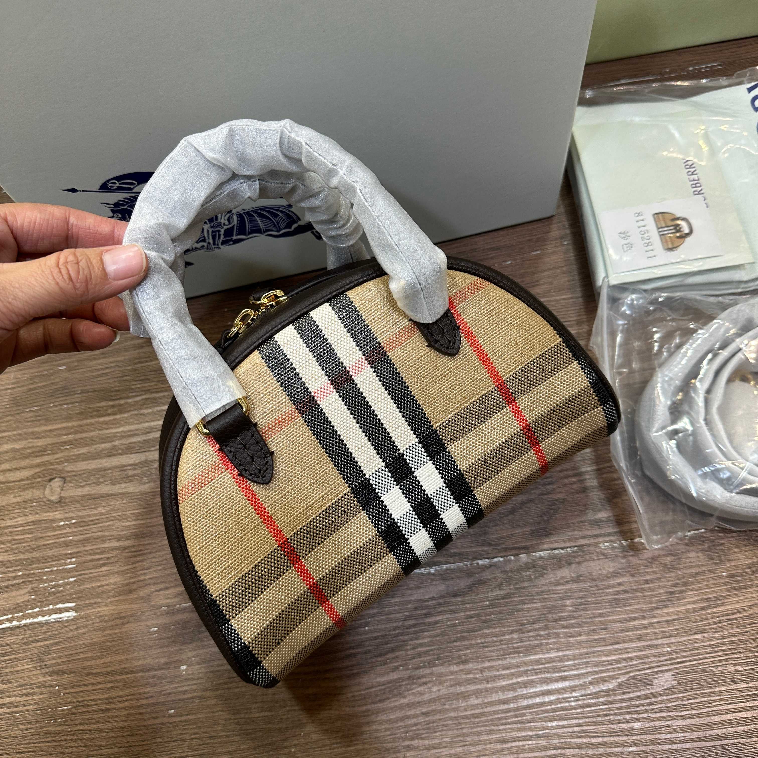 Basic Bag Waterproof 12cm