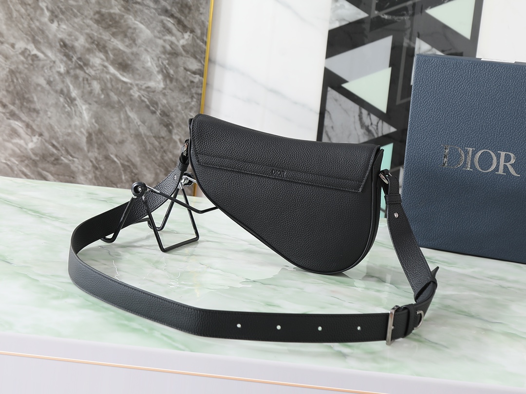 Basic Bag Cow Leather Black