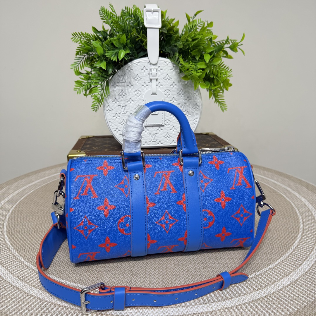 Louis Vuitton Basic Bag Cow Leather M-l-s