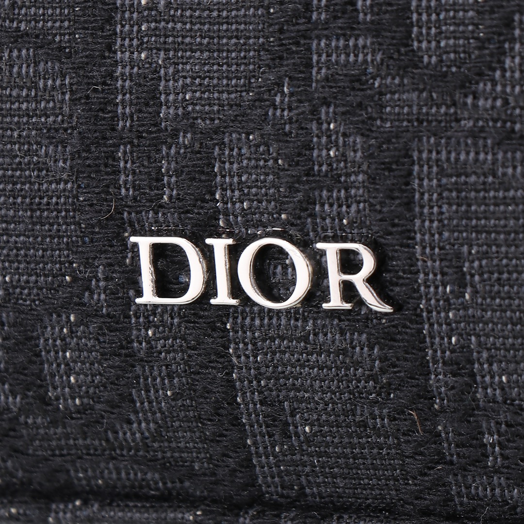 Dior Male Crossbody Bag Cow Leather Black M-s