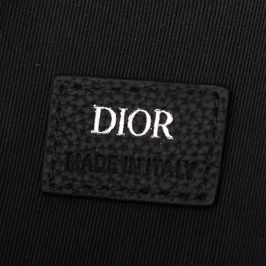 Dior Male Crossbody Bag Cow Leather Black M-s