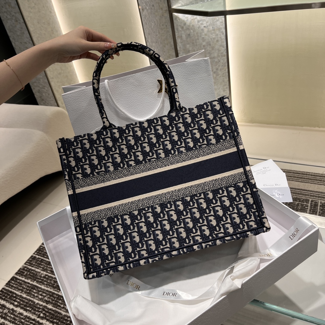 Basic Bag Beige 36cm