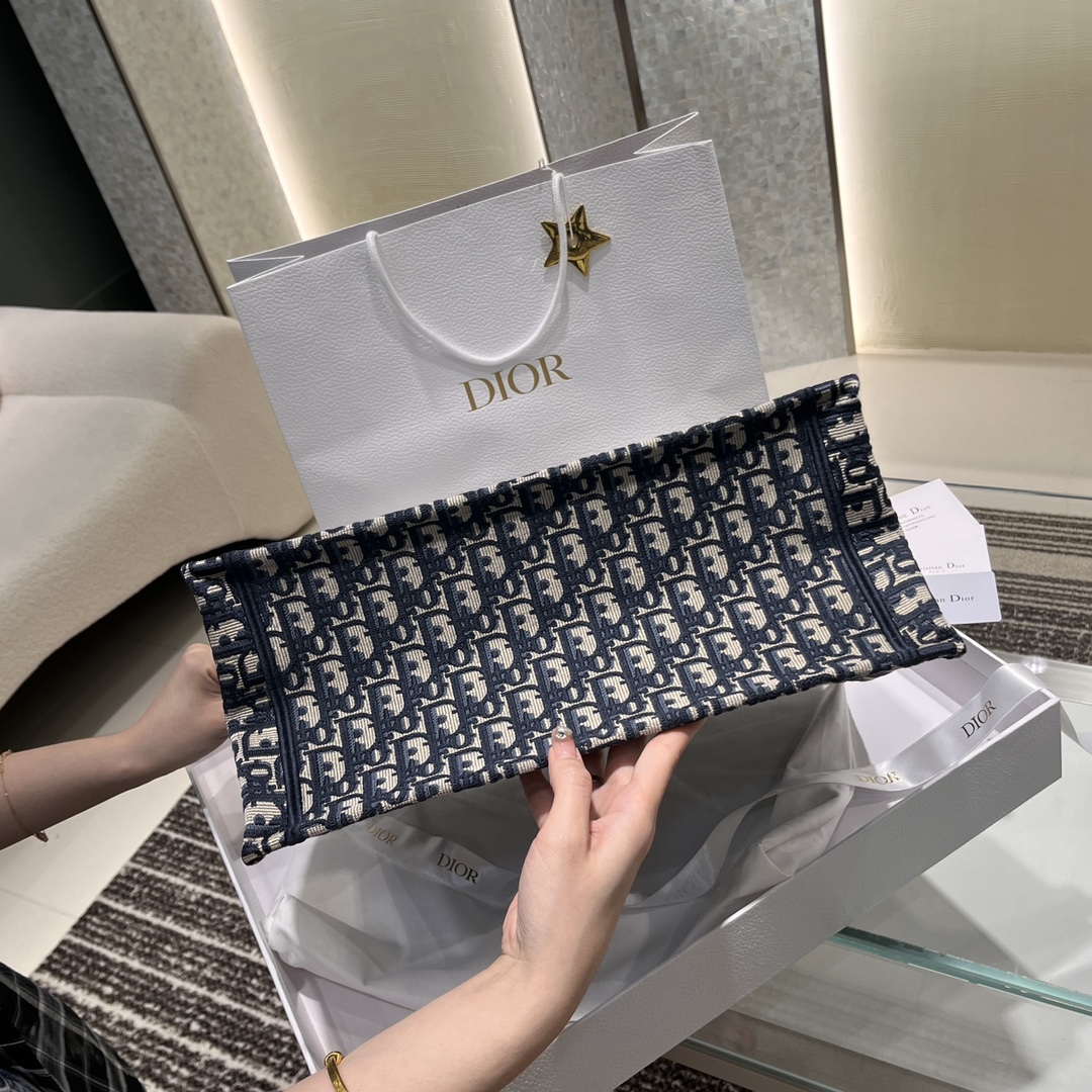 Basic Bag Beige 36cm