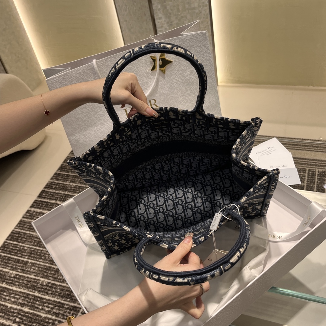 Basic Bag Beige 36cm