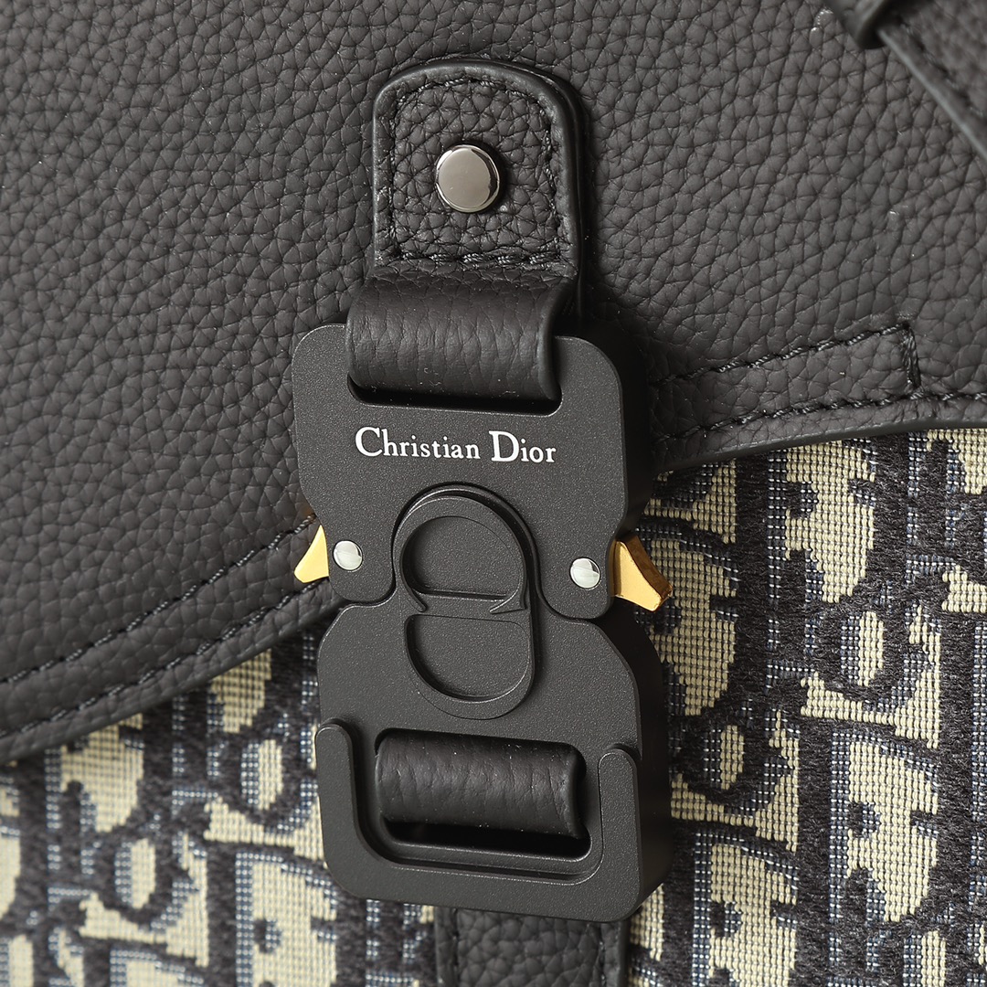 Dior Basic Bag Cow Leather Black M-l-s