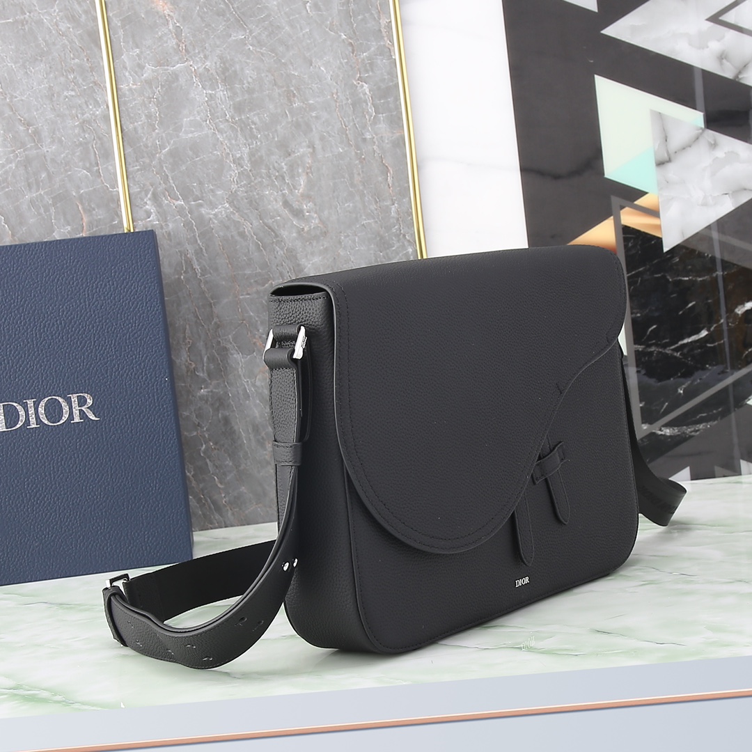 Dior Basic Bag Cow Leather Black M-l-s