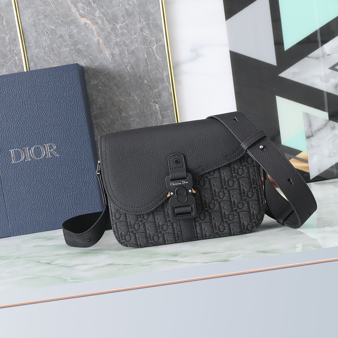 Dior Basic Bag Cow Leather Black L-s