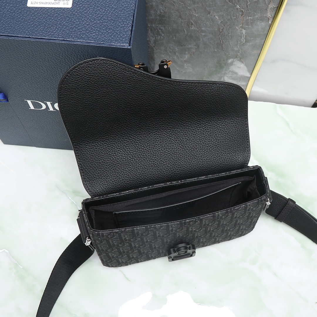 Dior Basic Bag Cow Leather Black L-s