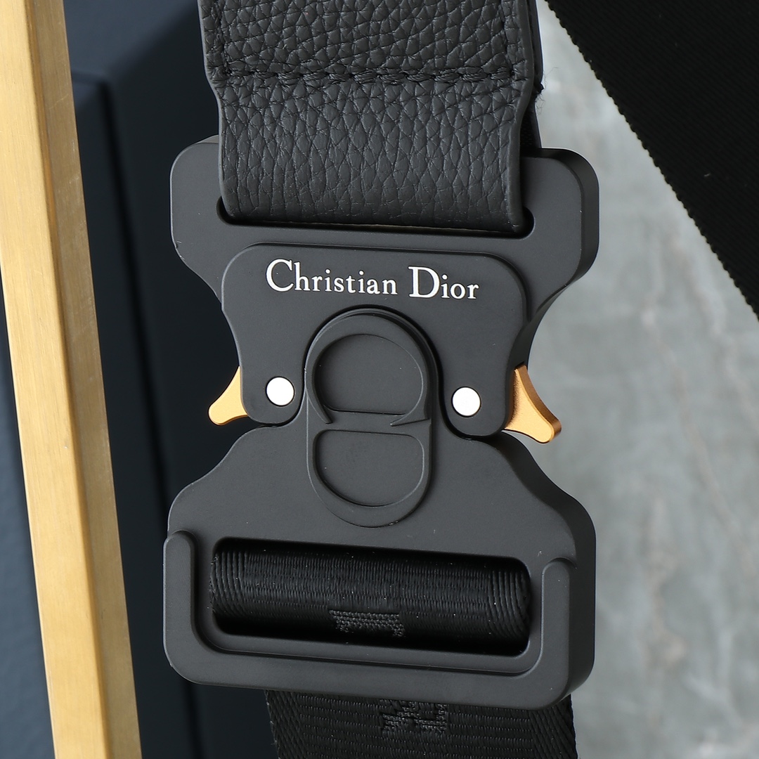 Dior Male Crossbody Bag Cow Leather Black L-s