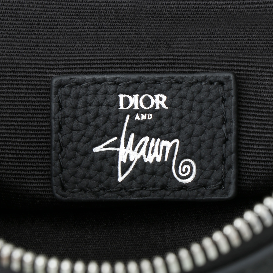 Dior Male Crossbody Bag Cow Leather Black L-s