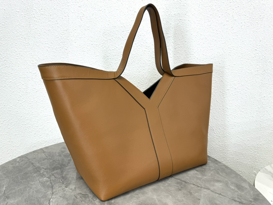 Tote Bag Cow Leather Brown Large Capacity 16cm-s