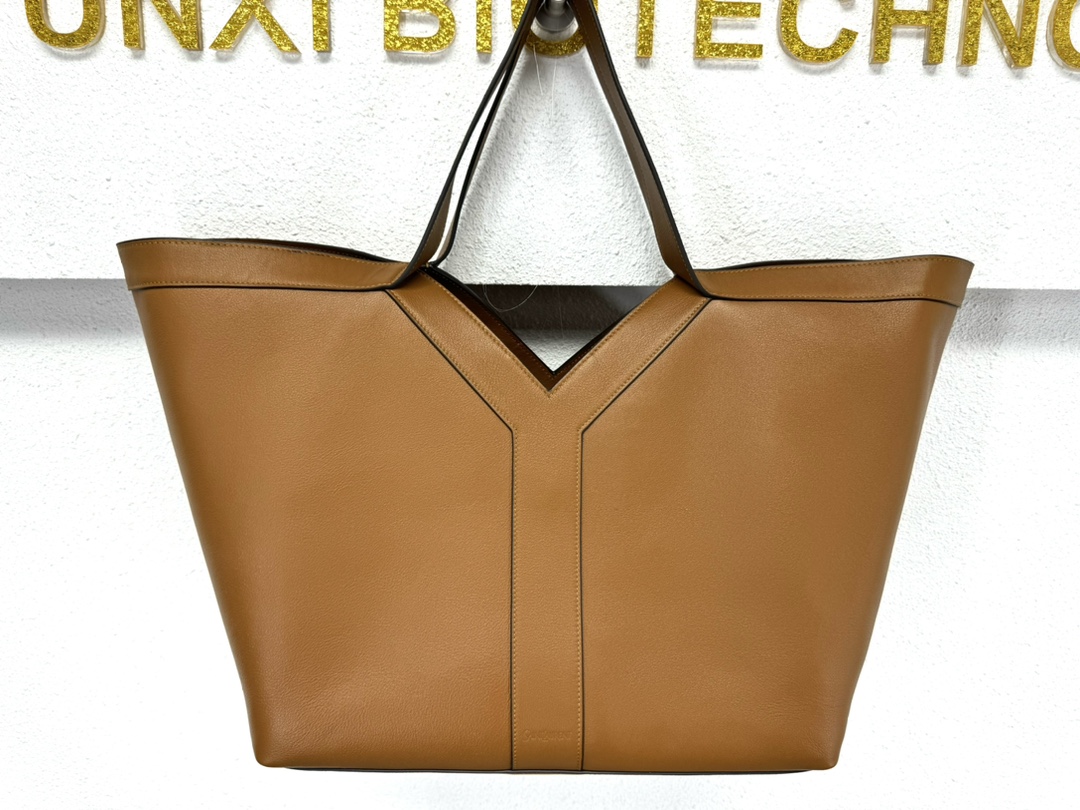 Tote Bag Cow Leather Brown Large Capacity 16cm-s