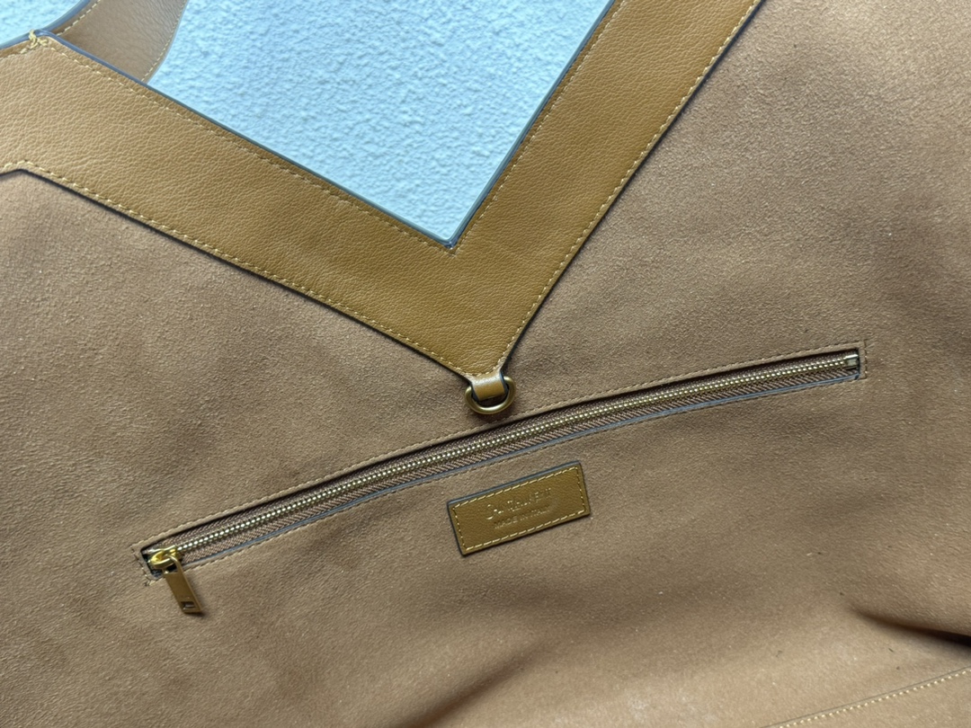 Tote Bag Cow Leather Brown Large Capacity 16cm-s