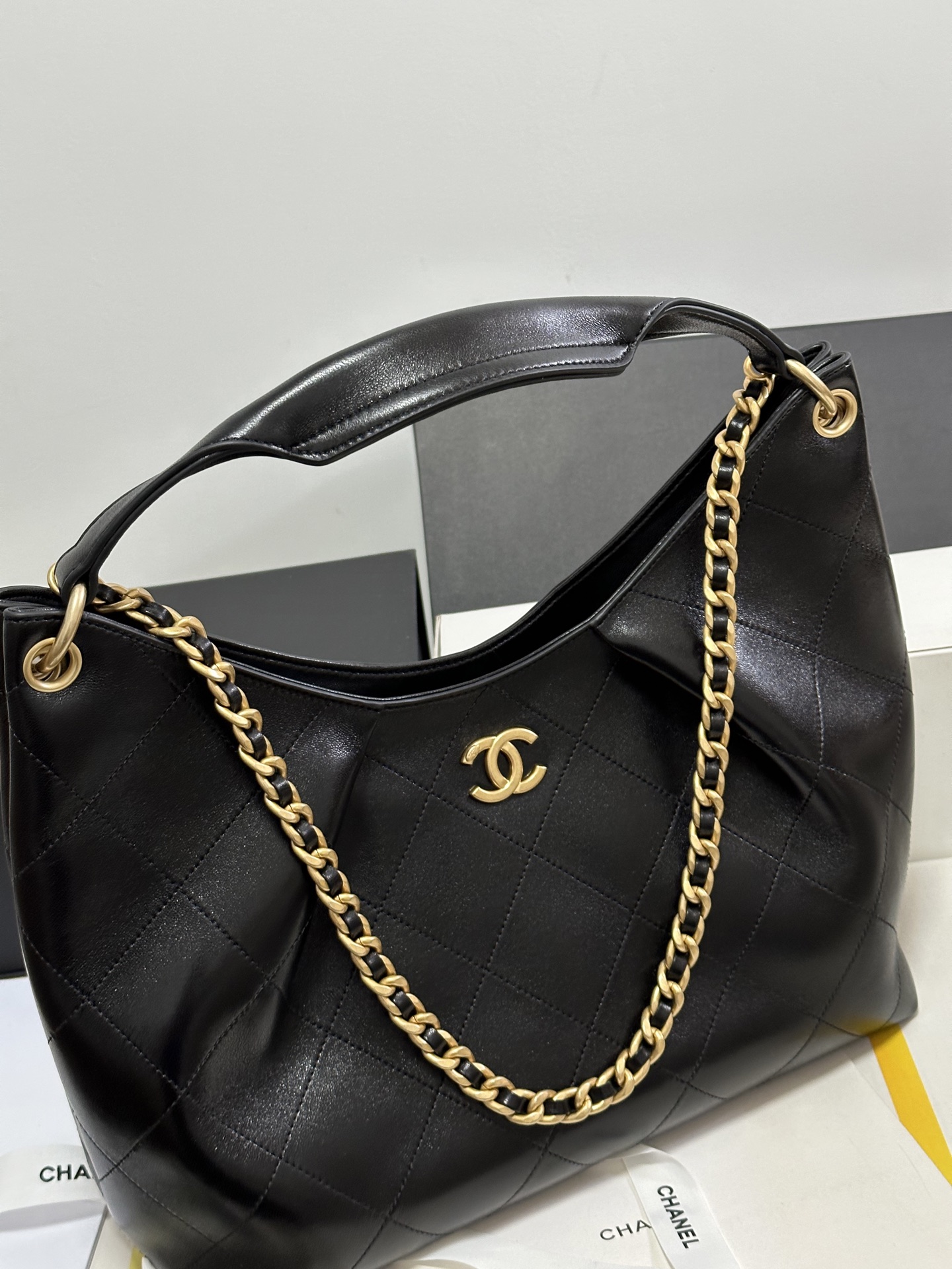 Basic Bag Sheepskin Black 13cm-s
