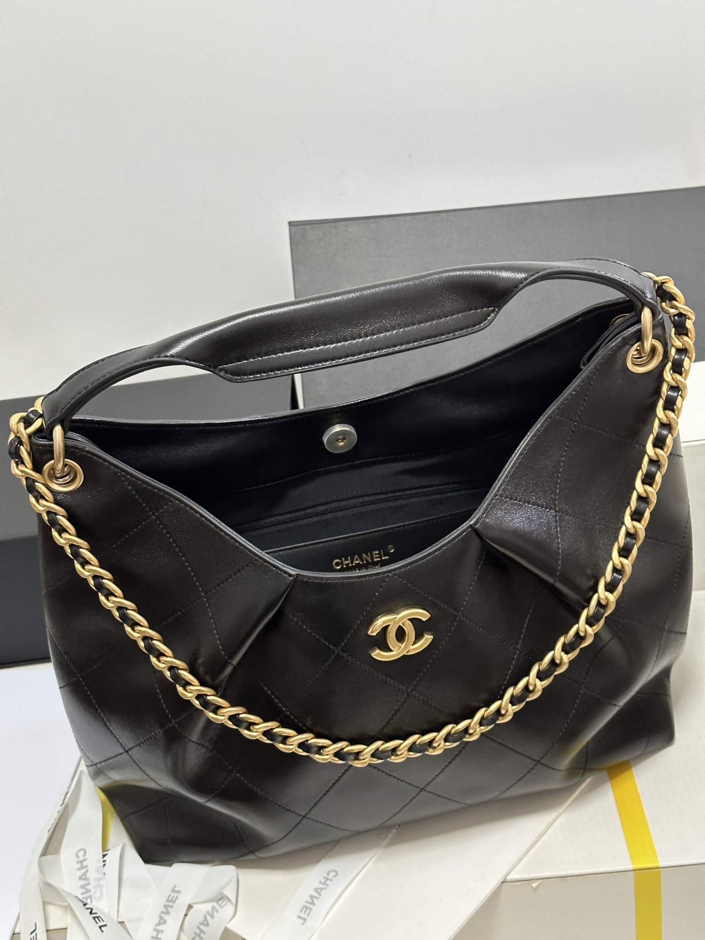 Basic Bag Sheepskin Black 13cm-s