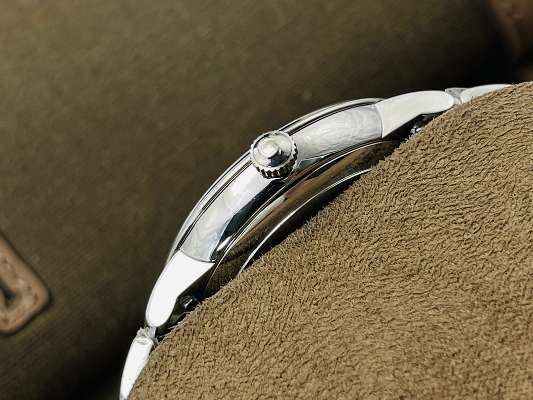 Omega Mks Factory V6 1 Diameter39.5 ,thickness 2 9015 Movementmechanical 3 Nks