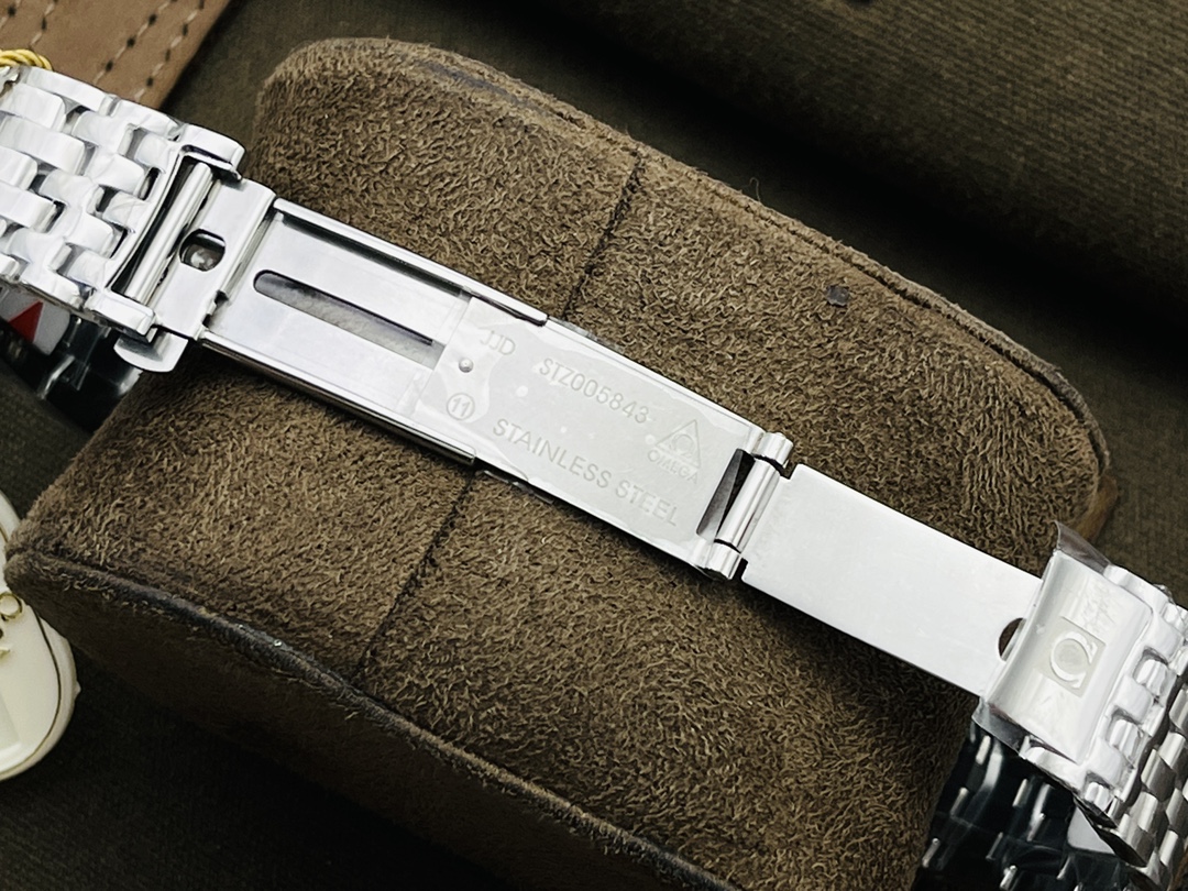 Omega Mks Factory V6 1 Diameter39.5 ,thickness 2 9015 Movementmechanical 3 Nks