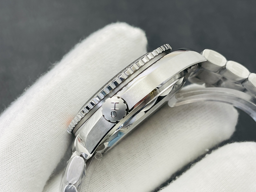 Omega Vs Factory2023 V3 1 2 3 Factory2023 P2250