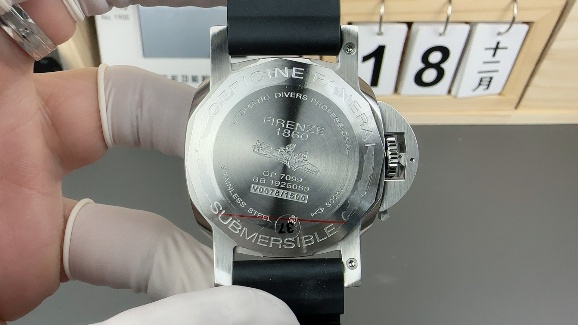 Panerai Vs Factory2025 Vspaneraipam683 1 Diameter42 mm Size. 2 Pam682,pam684 44,47 case Diameter Pam683. 3 Ceramic Factory