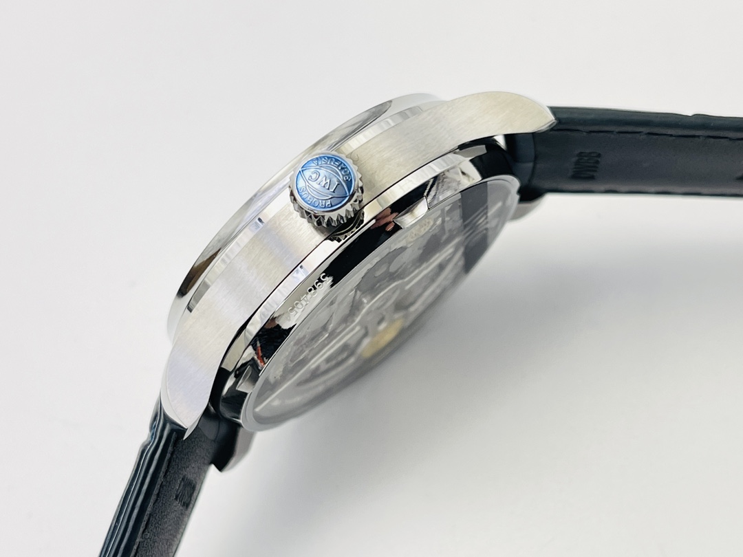 Iwc Zf Factory2023 V5 Iwciwc 7 1 C.52010 Mechanicalmovement 2 3 Sapphire Crystal 4 Watch Strap,original 5 Diameter42