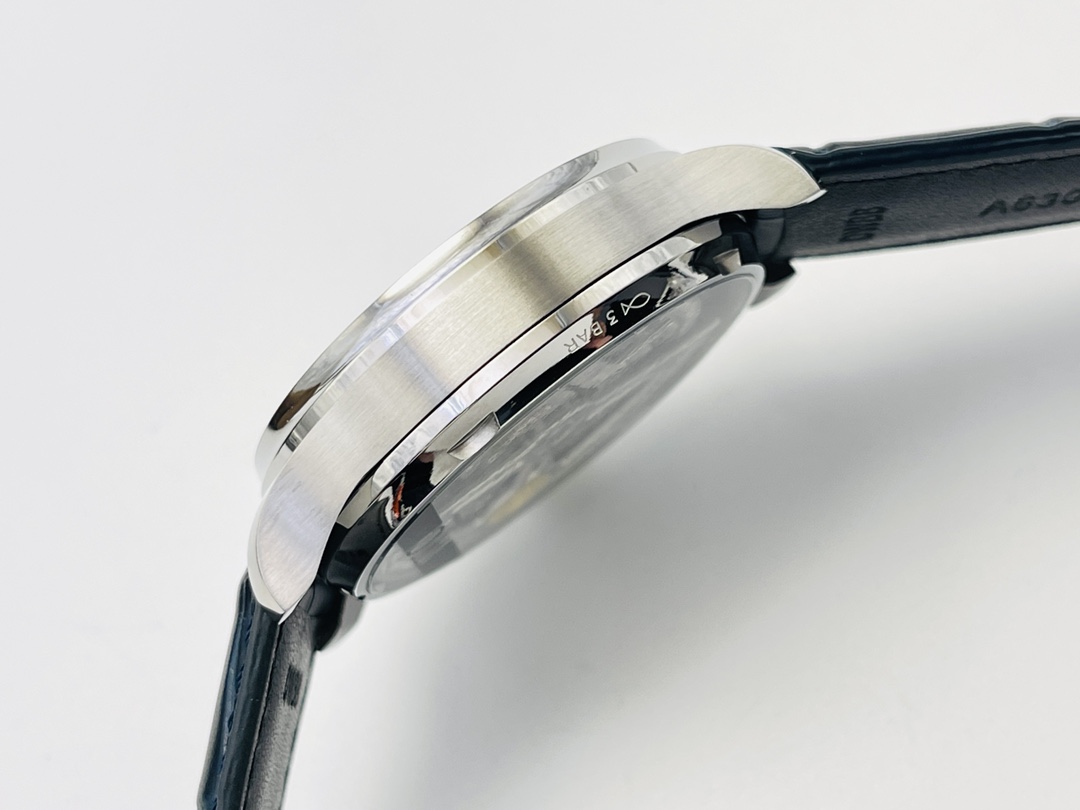 Iwc Zf Factory2023 V5 Iwciwc 7 1 C.52010 Mechanicalmovement 2 3 Sapphire Crystal 4 Watch Strap,original 5 Diameter42