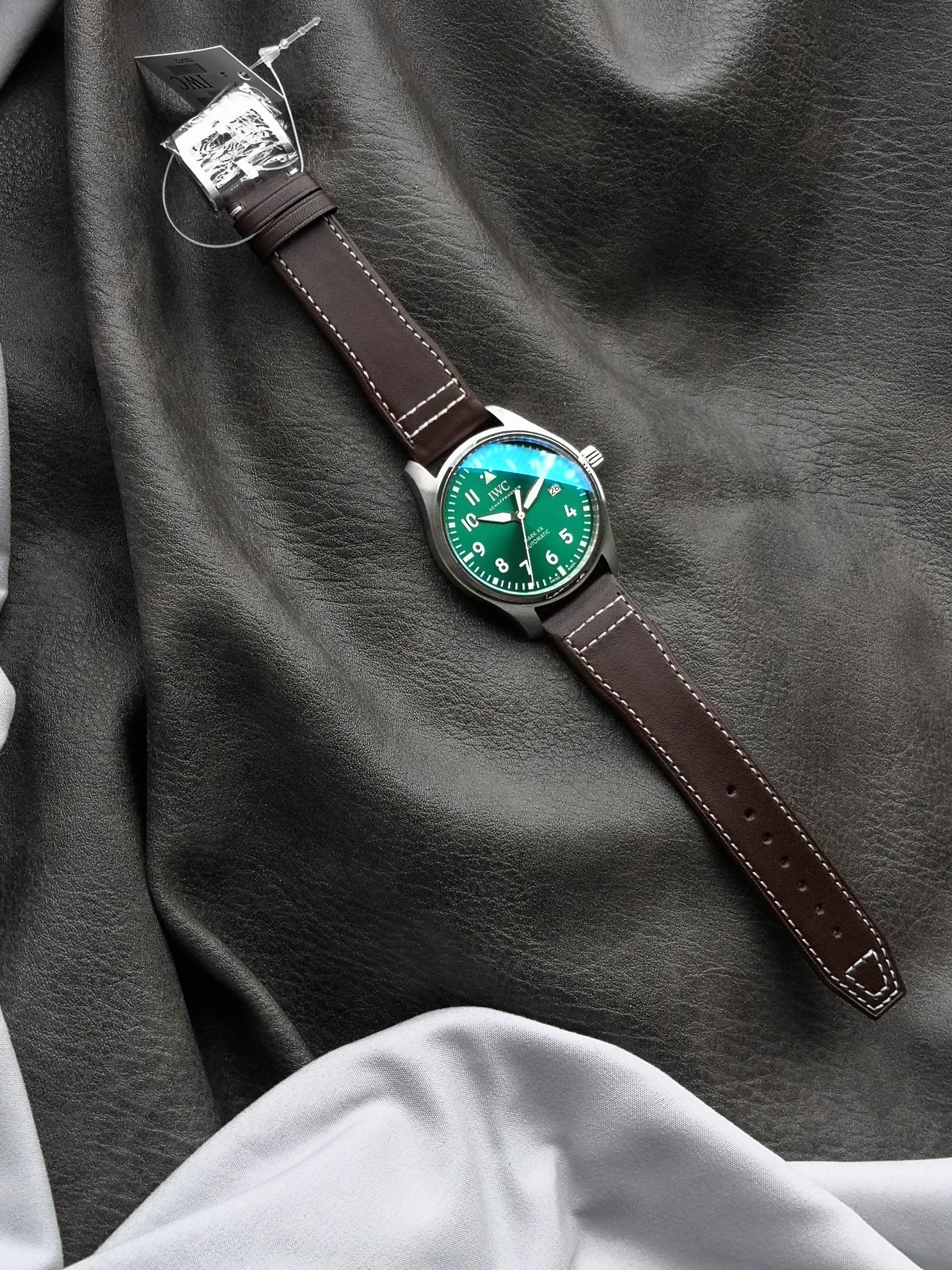 Iwc V7 Gram20 6 Mark Xx 2016 Xvii Xix ,watch Case V7 Gram20, Original Gram V7 Gram18 40 mm ,thickness 11 83 2 Diameter,thickness, 100 Mido ,v7 V7 Dial Markers Gram18 3,6,9,12 ,luminous ,12 Hands ,v7 V7 Mold Opening Clasp, Strap Easx-change V7 Sw300 moveme