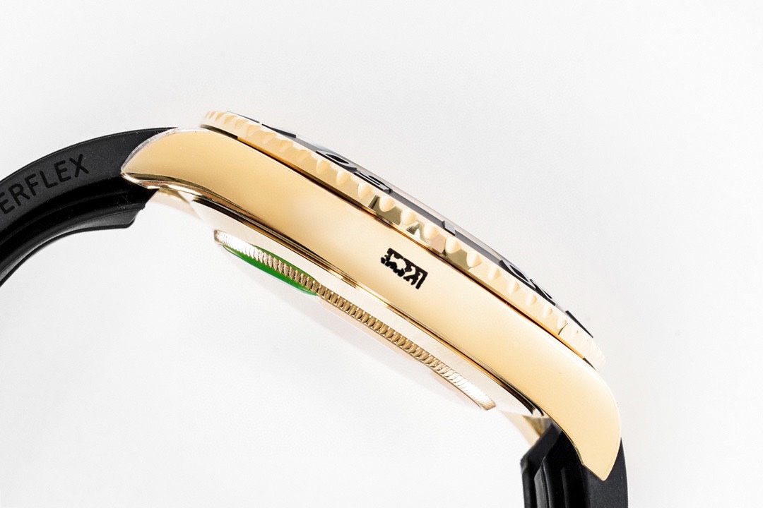 Rolex Ew2021new Stylerolex 42 ① 3235 movement, 72 J21 ②watch Case:sizethicknessoriginal ,thickness 12 ③ Luminous, ④ :sapphire Crystal 5 ⑤watch Strap: Watch Ew