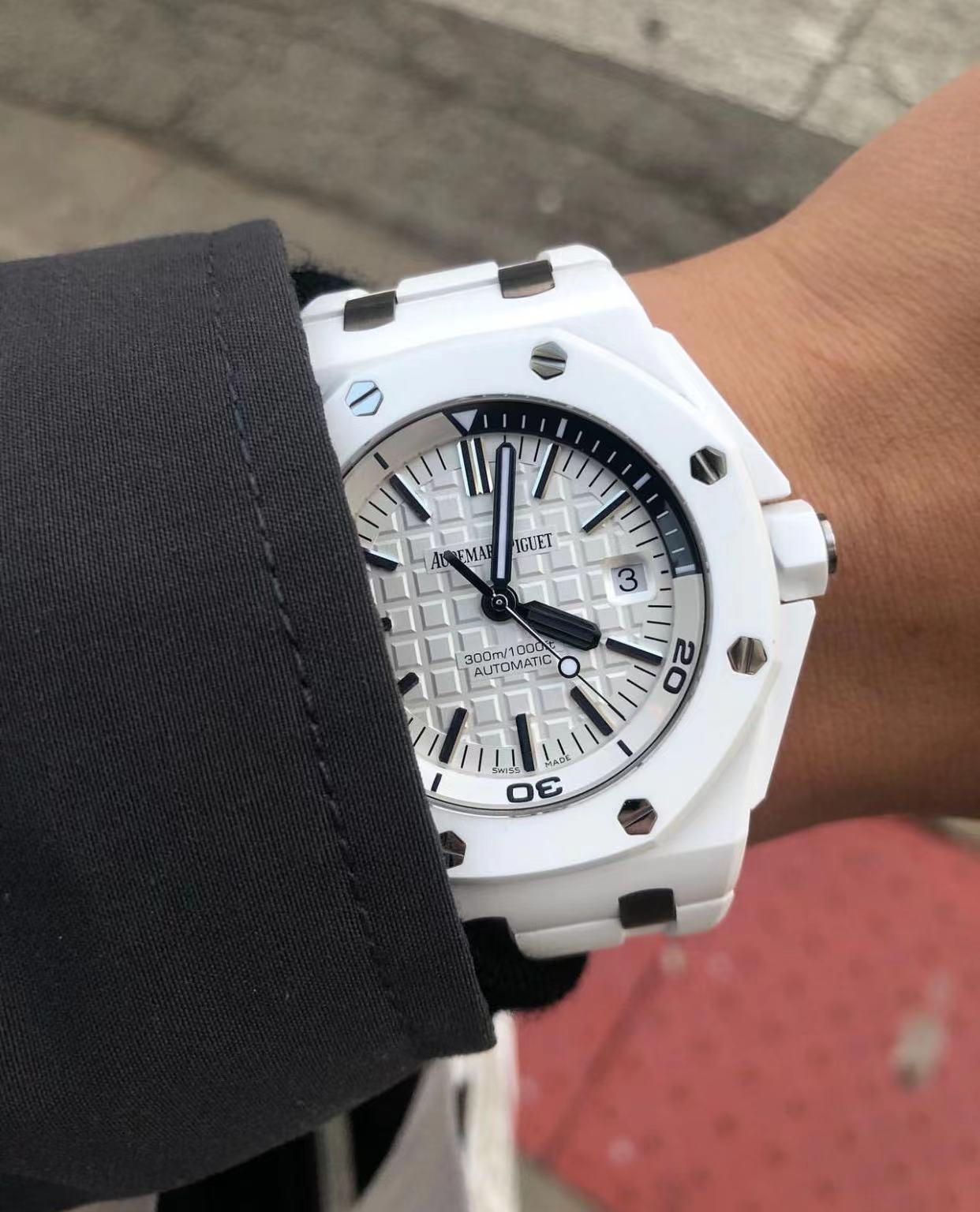 Audemars Piguet Aps 15707ce 3120 1 Watch Case: Ceramic, ,ceramicwatch 9 2 Diamond 3 Dial 15 Chronograph Hands, Markers 60-15 Original 4 Strap