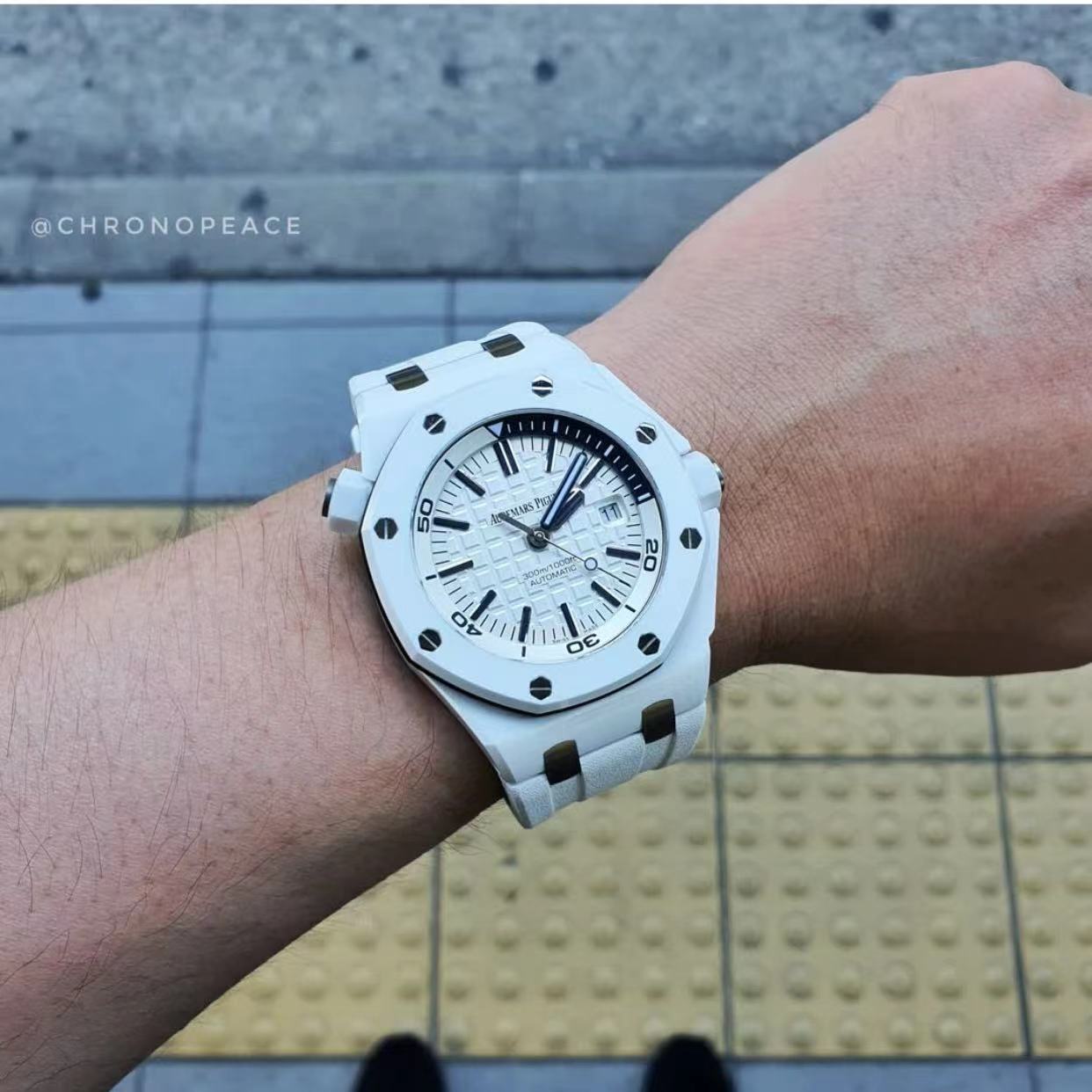 Audemars Piguet Aps 15707ce 3120 1 Watch Case: Ceramic, ,ceramicwatch 9 2 Diamond 3 Dial 15 Chronograph Hands, Markers 60-15 Original 4 Strap