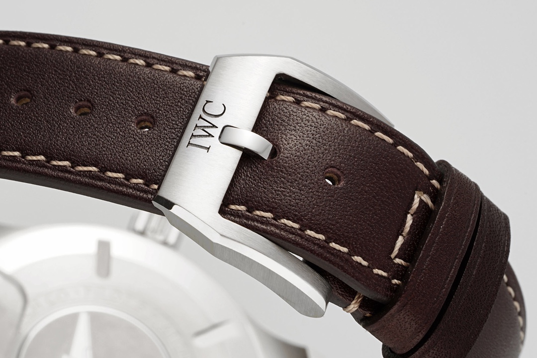 Iwc Zf Gram 40 Watch Case,watch Casethickness 11 8 ,waterproof 60 100 Dial Luminous Hands, 12 32111 Movement,zf movement, Movementthickness, Thickness