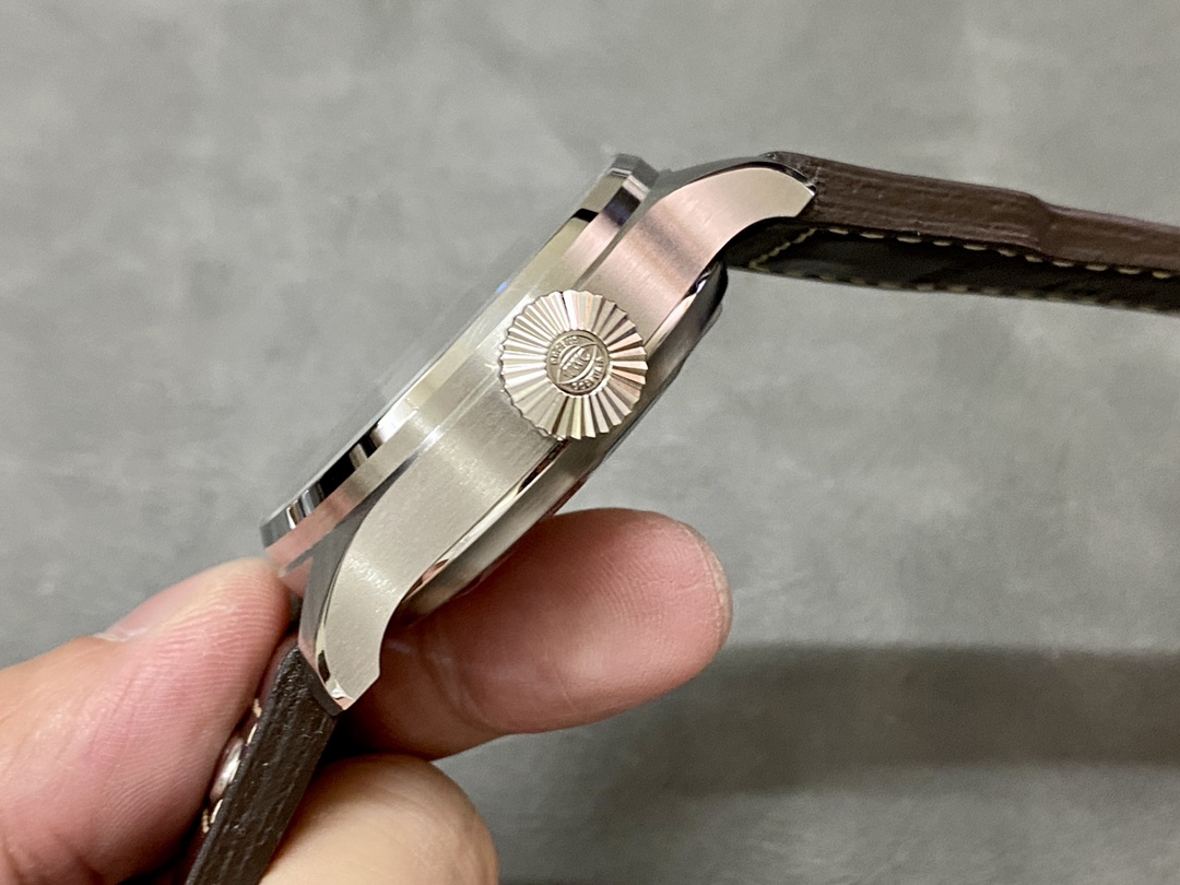 Iwc Zf --iwc .46 mm .watch Case Original Dial .movement Originalcal.51111