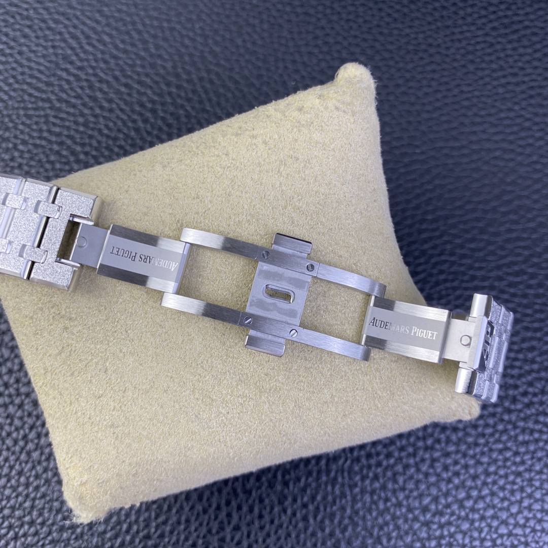 Audemars Piguet Aps15410 Diamond, X