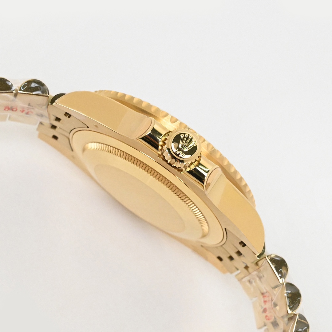 Rolex Ew2023 40 ① 3285 movement, Original ② Ceramic ③watch Case:sizethicknessoriginal ,thickness 12 mm ④ Luminous, ⑤ :sapphire Crystal 5 ⑥steel Strap:904 Watch Strap, Ew