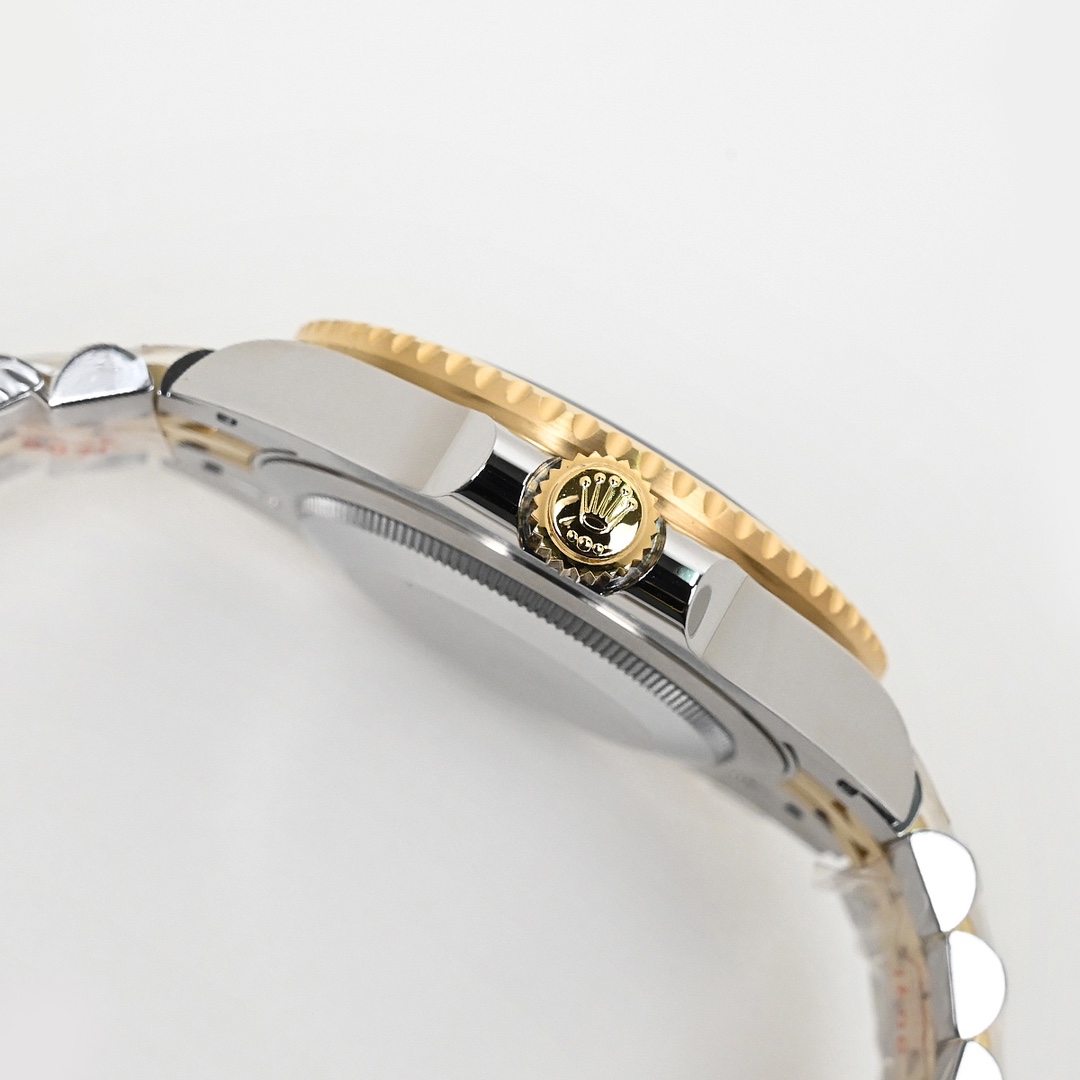 Rolex Ew2023 40 ① 3285 movement, Original ② Ceramic ③watch Case:sizethicknessoriginal ,thickness 12 mm ④ Luminous, ⑤ :sapphire Crystal 5 ⑥steel Strap:904 Watch Strap, Ew