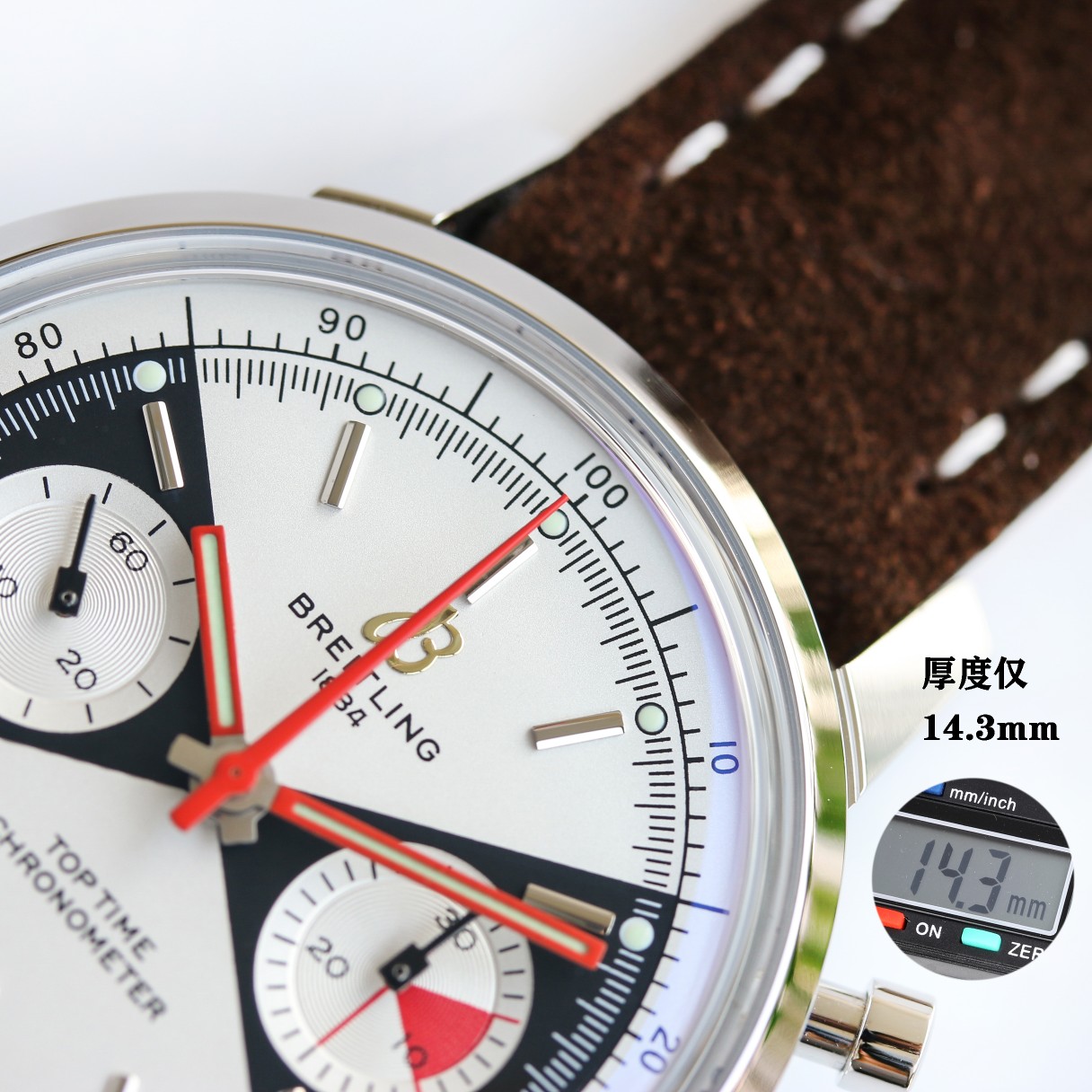 Breitling Blsnew Style Top Time 60 Chronograph Watch Dial-- Dial Diameter41 ,thickness14.3 Case, Strap, 2000