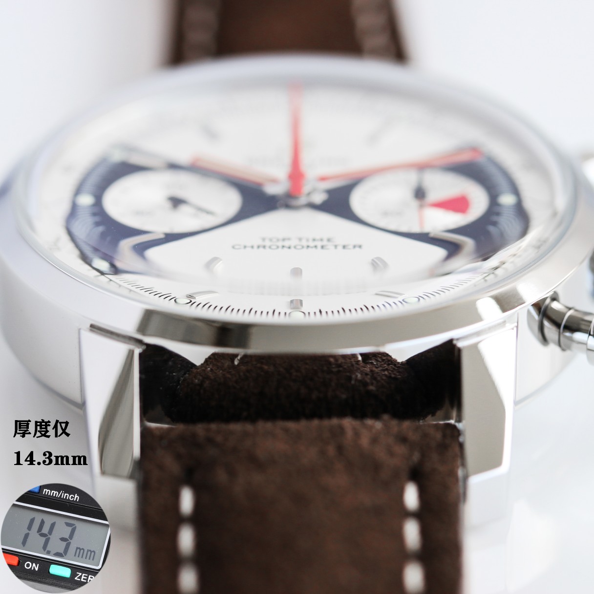 Breitling Blsnew Style Top Time 60 Chronograph Watch Dial-- Dial Diameter41 ,thickness14.3 Case, Strap, 2000