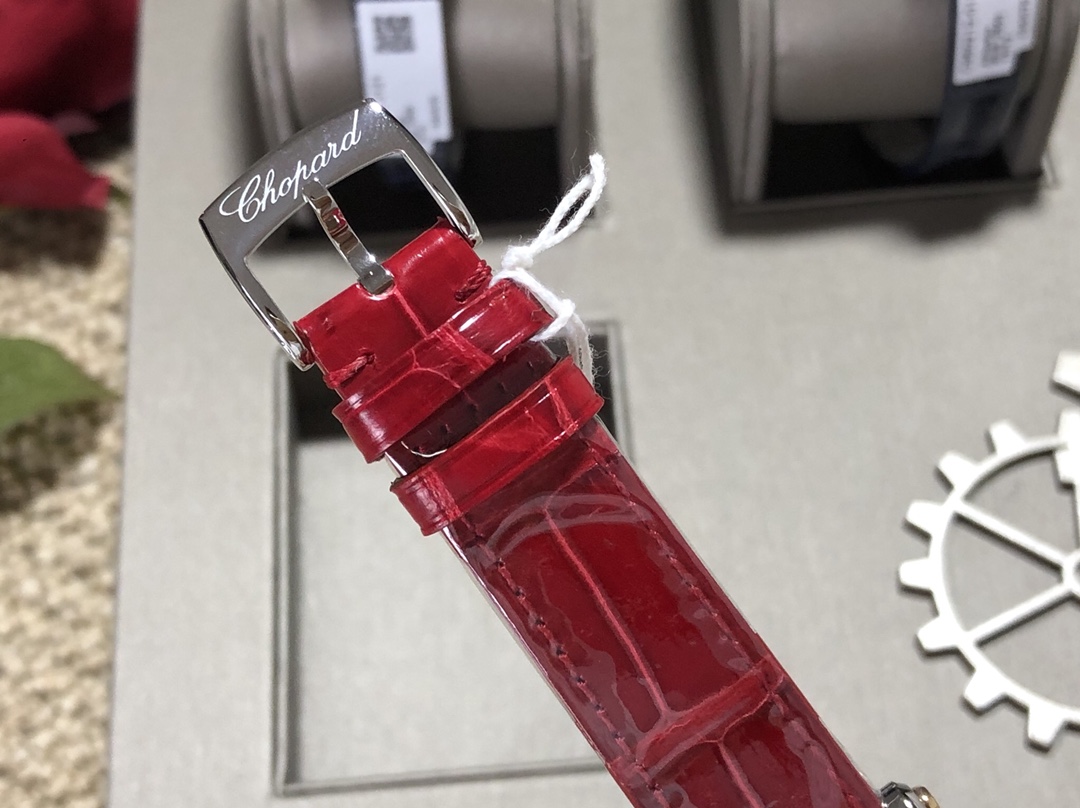 Chopard Nr Mold Opening 36 mm Womens Factory Happy Dimion Diamond Watch Strap Movement Top 2892 36size