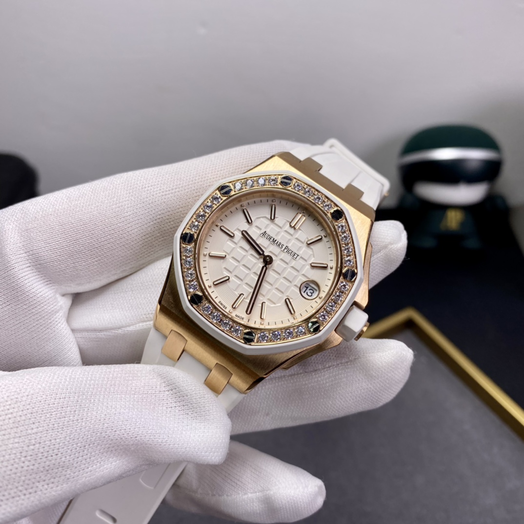 Audemars Piguet Rxwaudemars Piguetap67540 37 mm quartz Quartzmovement Watch Case904 32 05 Vvs 02gram Sale Diamond D Strap Silicone