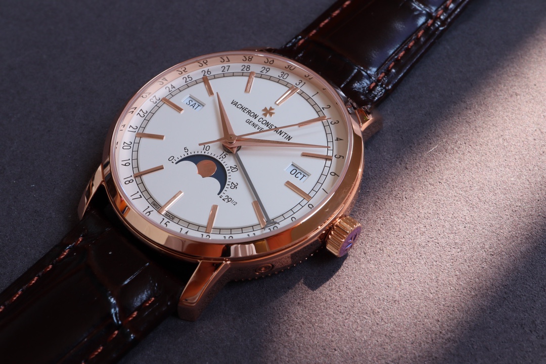 Vacheron Constantin Mx --vacheron Traditionnelle :4010t/o00r-b344/b740/b345 Watch Case: Diameter41 mm ,thickness10.7 Dial: Markers Hands 6 Mechanical Movement: Citizen9015 2460 Qcl/1,automatic Winding Movement.mx