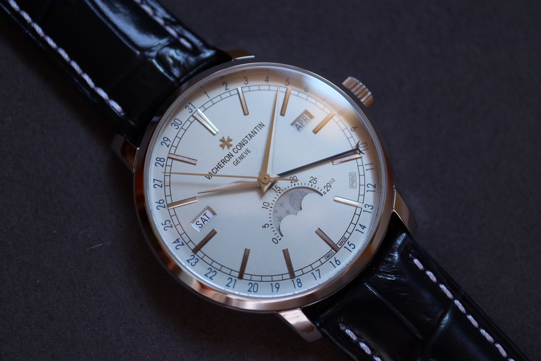 Vacheron Constantin Mx --vacheron Traditionnelle :4010t/o00r-b344/b740/b345 Watch Case: Diameter41 mm ,thickness10.7 Dial: Markers Hands 6 Mechanical Movement: Citizen9015 2460 Qcl/1,automatic Winding Movement.mx