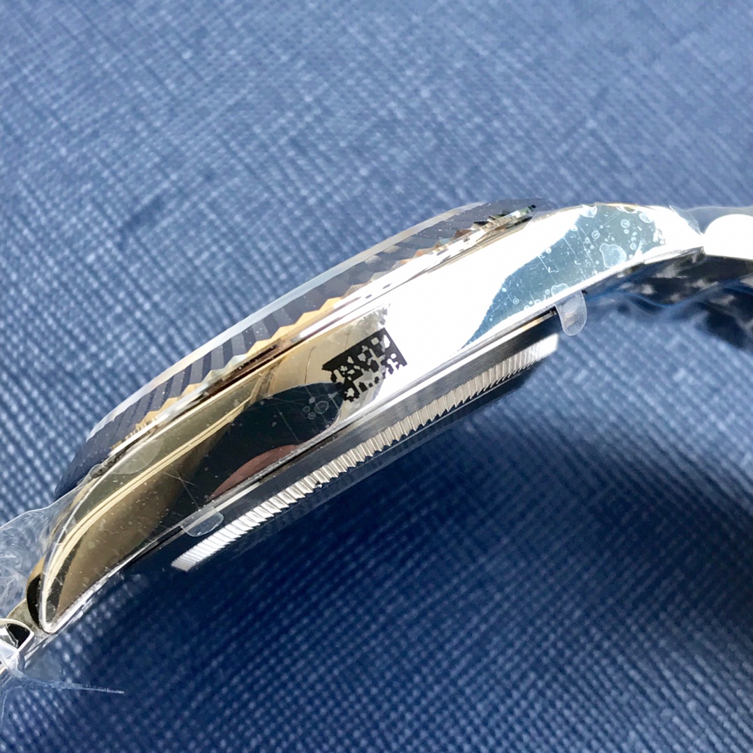 Rolex Ew Mold Opening3235 Mechanicalmovement 126331mens ,41 Diameter,7 Thickness, 1 1mold Opening. 1,watch Casediameter 3235 2,watch Strap Original ,5 ,watch Case 3,watch Casethickness, 4,watch Clasp 5,watch 6,watch 7, 8