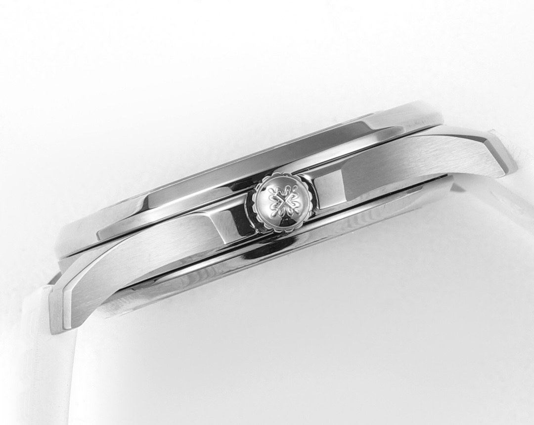 Patek Philippe Hi Factory Philippeaquanaut Mechanical Movement Watch Case:6 Case Diameter, Cnc Diamond Dial: ,12 Mold Opening Markers Strap: Clasp Original Cal.324 Originalmovement