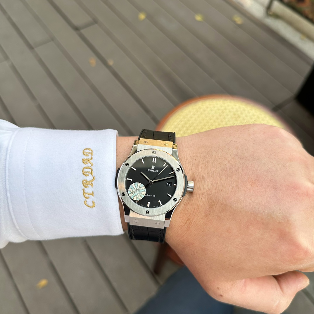 Hublot Wwf 1mold Opening, 16 ,technological Breakthrough :1 :watch Case Titanium ,size45 mm 6 H 2 98, Gram 0 3d 3 :movement Hub 11 movement,movement 99