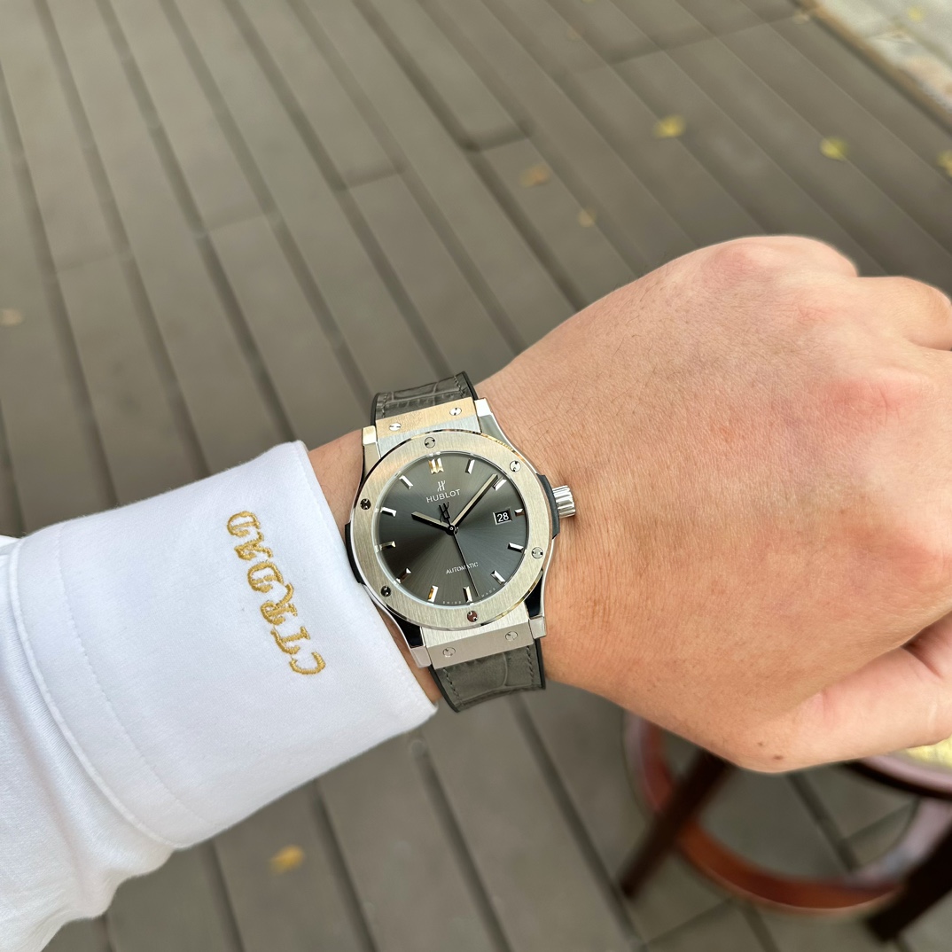 Hublot Wwf 1mold Opening, 16 ,technological Breakthrough :1 :watch Case Titanium ,size45 mm 6 H 2 98, Gram 0 3d 3 :movement Hub 11 movement,movement 99