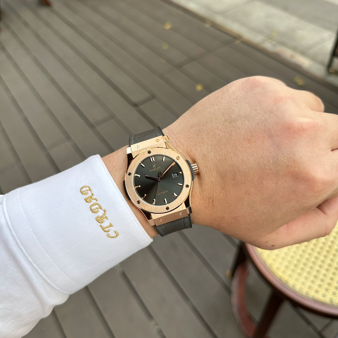 Hublot Wwf 1mold Opening, 16 ,technological Breakthrough :1 :watch Case Titanium ,size45 mm 6 H 2 98, Gram 0 3d 3 :movement Hub 11 movement,movement 99